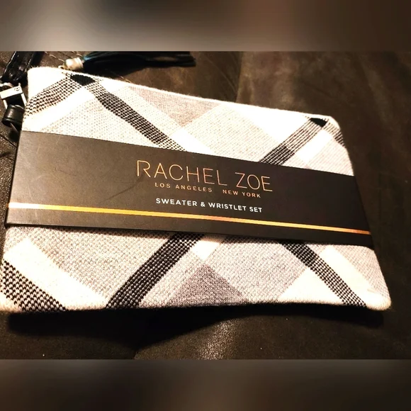 Rachel Zoe Plaid Tasseled Zipper Wristlet. NWT - Picture 1 of 7